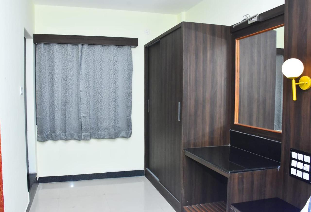 Hotel La Gowri, Coorg Madikeri Buitenkant foto