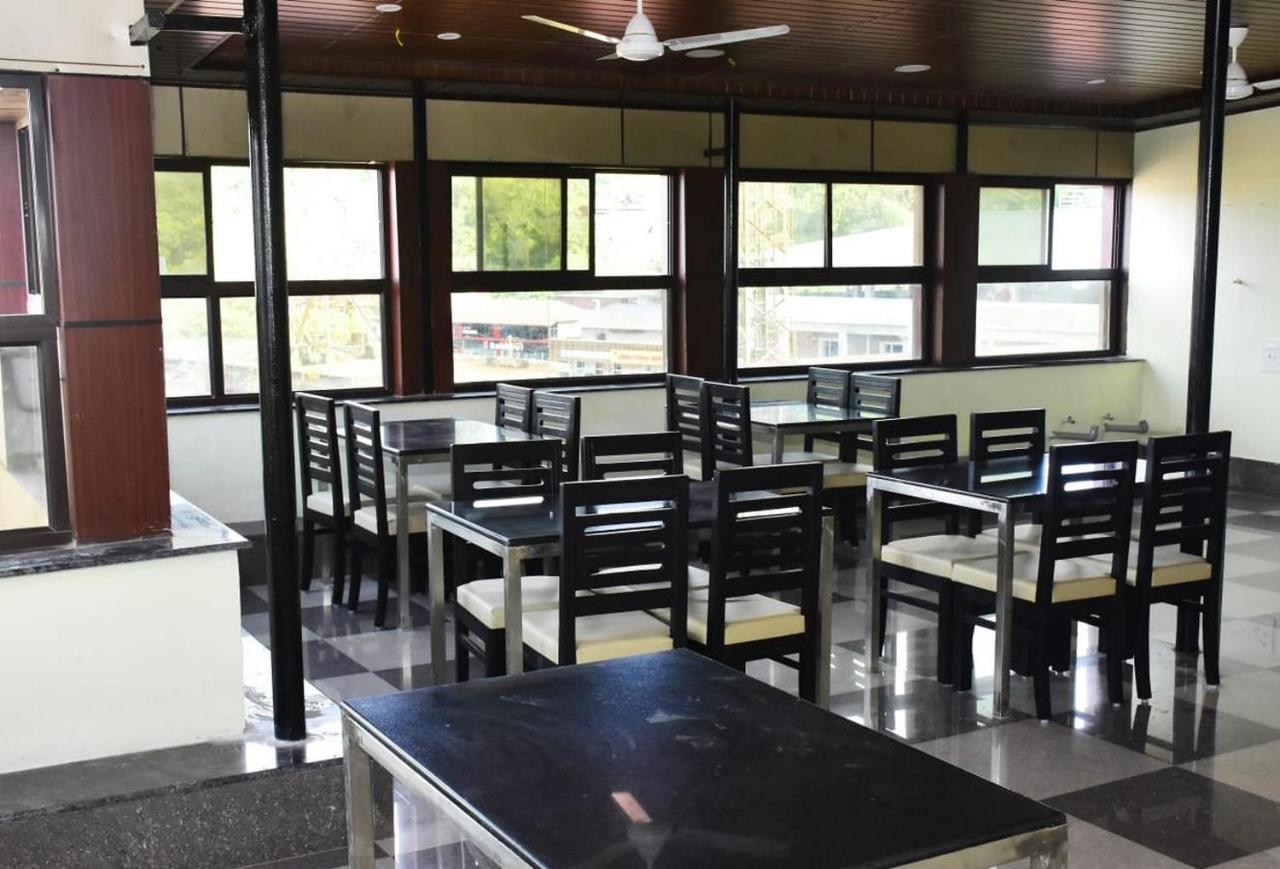 Hotel La Gowri, Coorg Madikeri Buitenkant foto